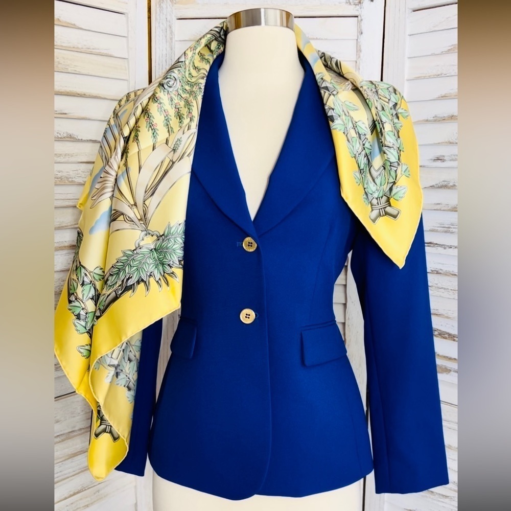 Herme's l Envol Silk Scarf by Joachim Metz 90cm Twill Buttercup Yellow NWOT - Picture 9 of 9
